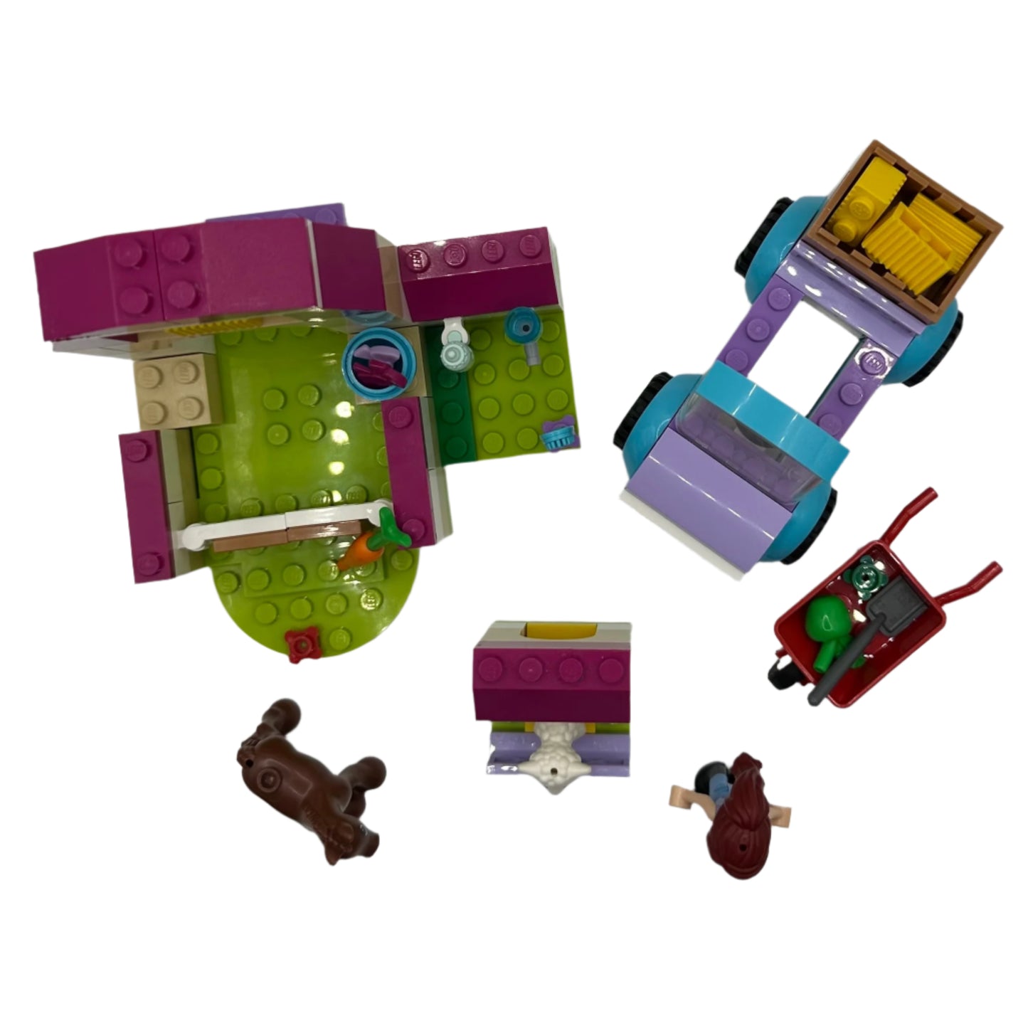 LEGO 10746 JUNIORS Mia's Farm Suitcase