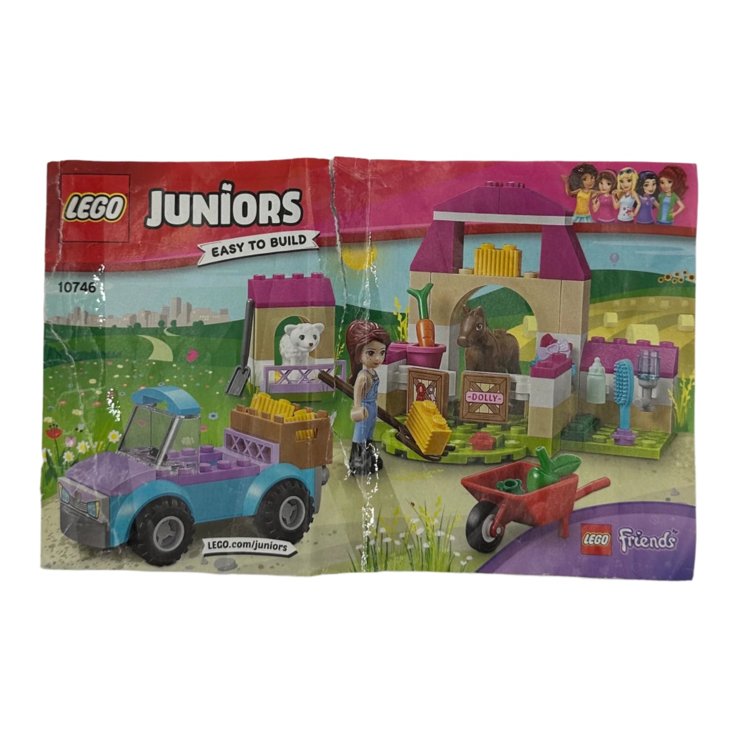 LEGO 10746 JUNIORS Mia's Farm Suitcase