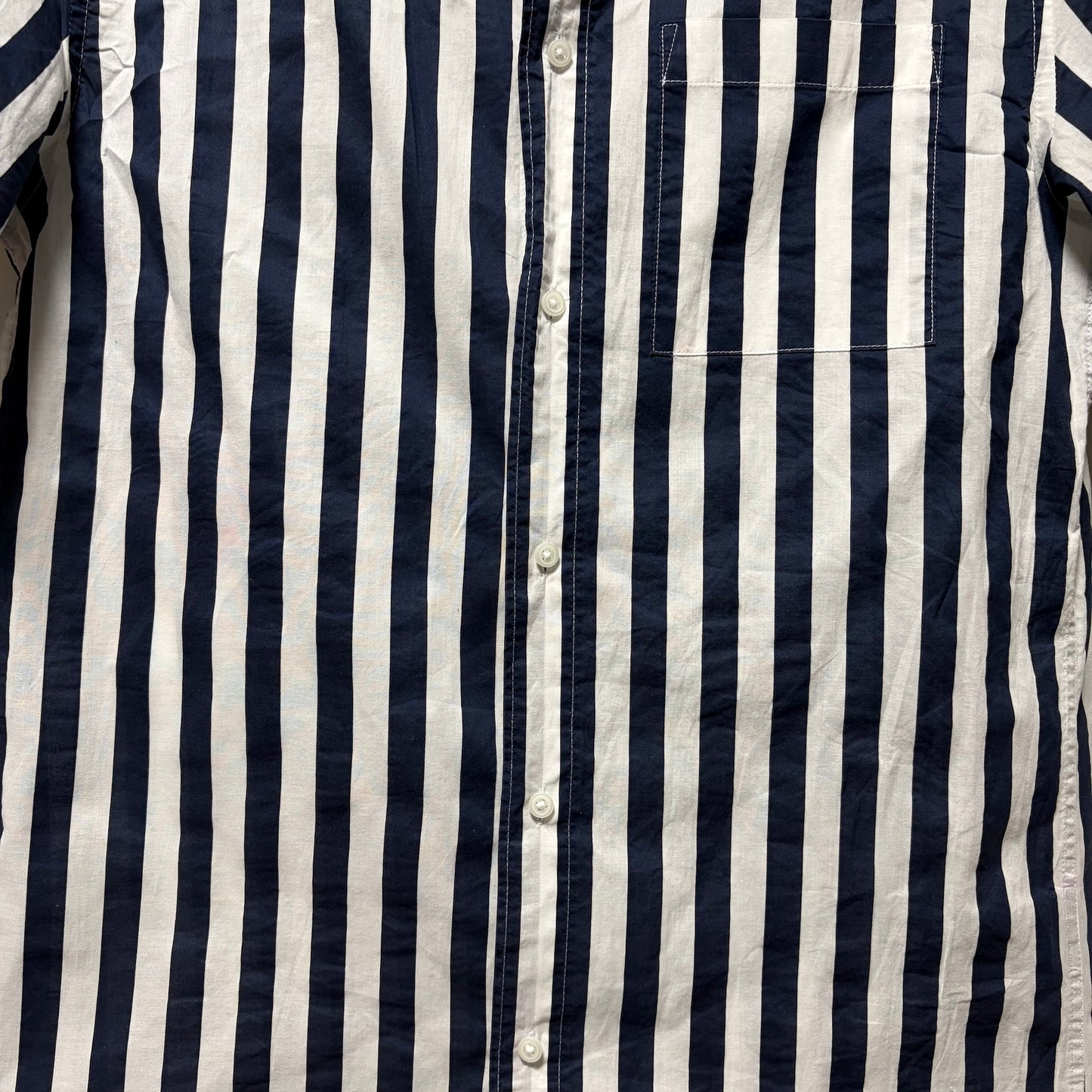 H&M Men's Navy Blue & White Stripe Regular Fit Short Sleeve Shirt