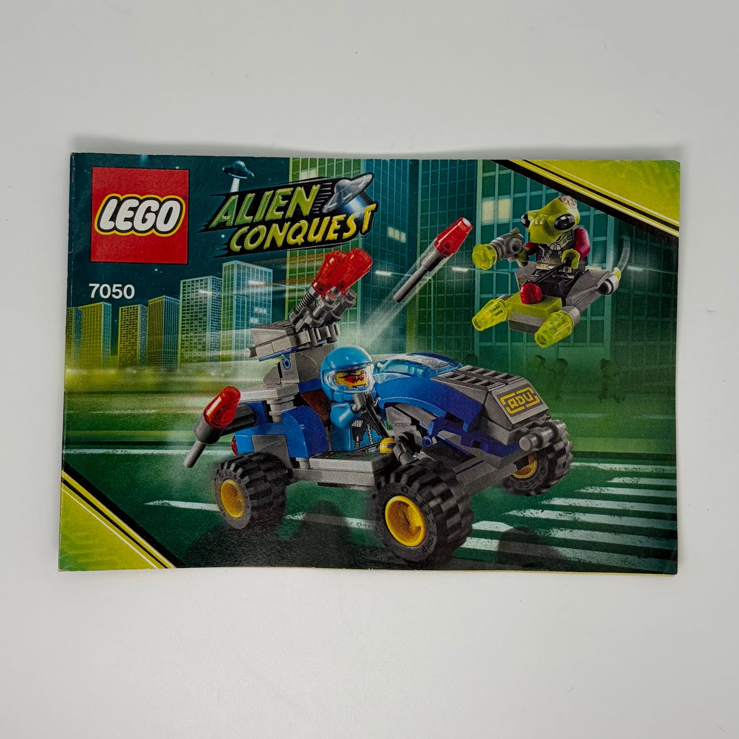 LEGO 7050 Alien Conquest Alien Defender