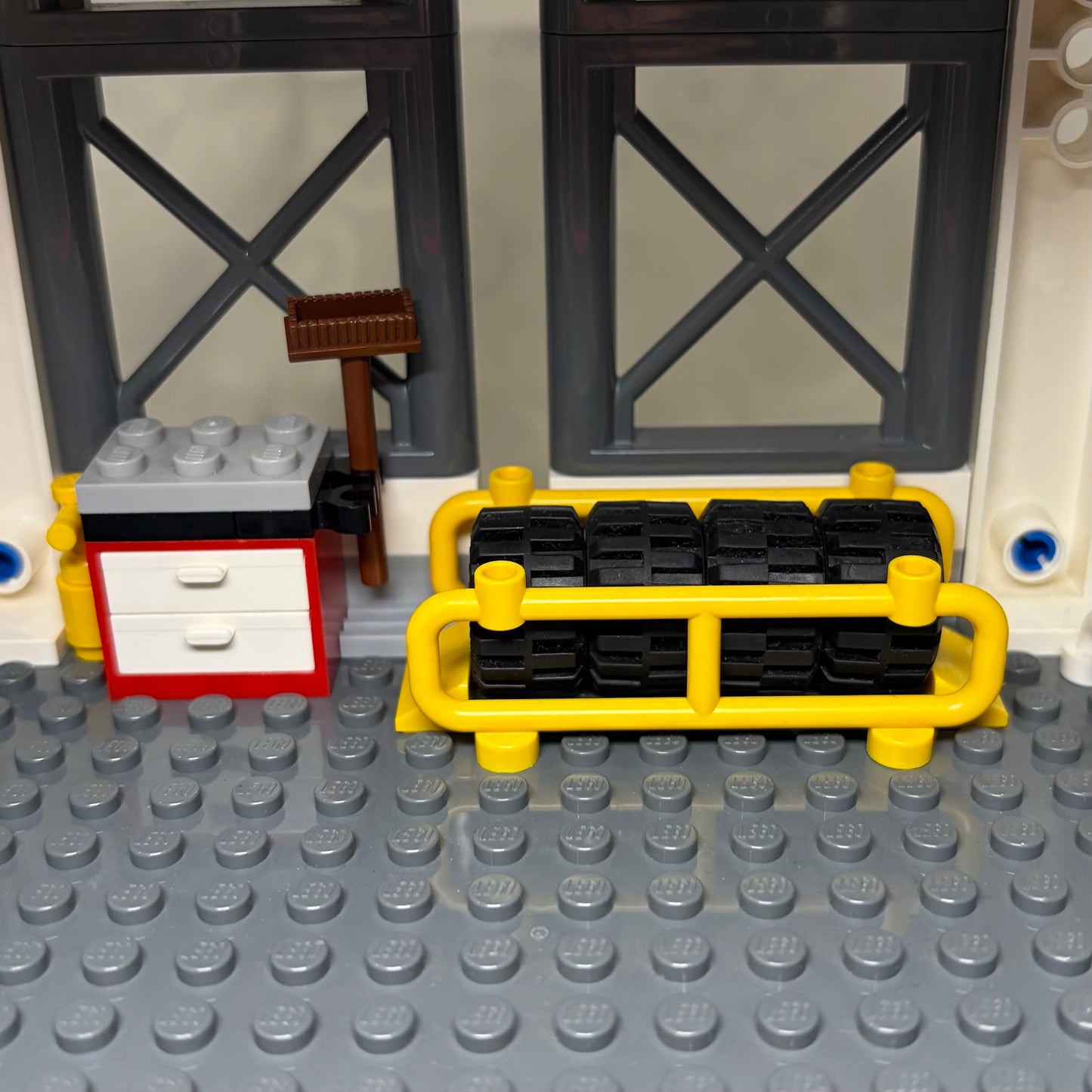 LEGO 4207 CITY City Garage