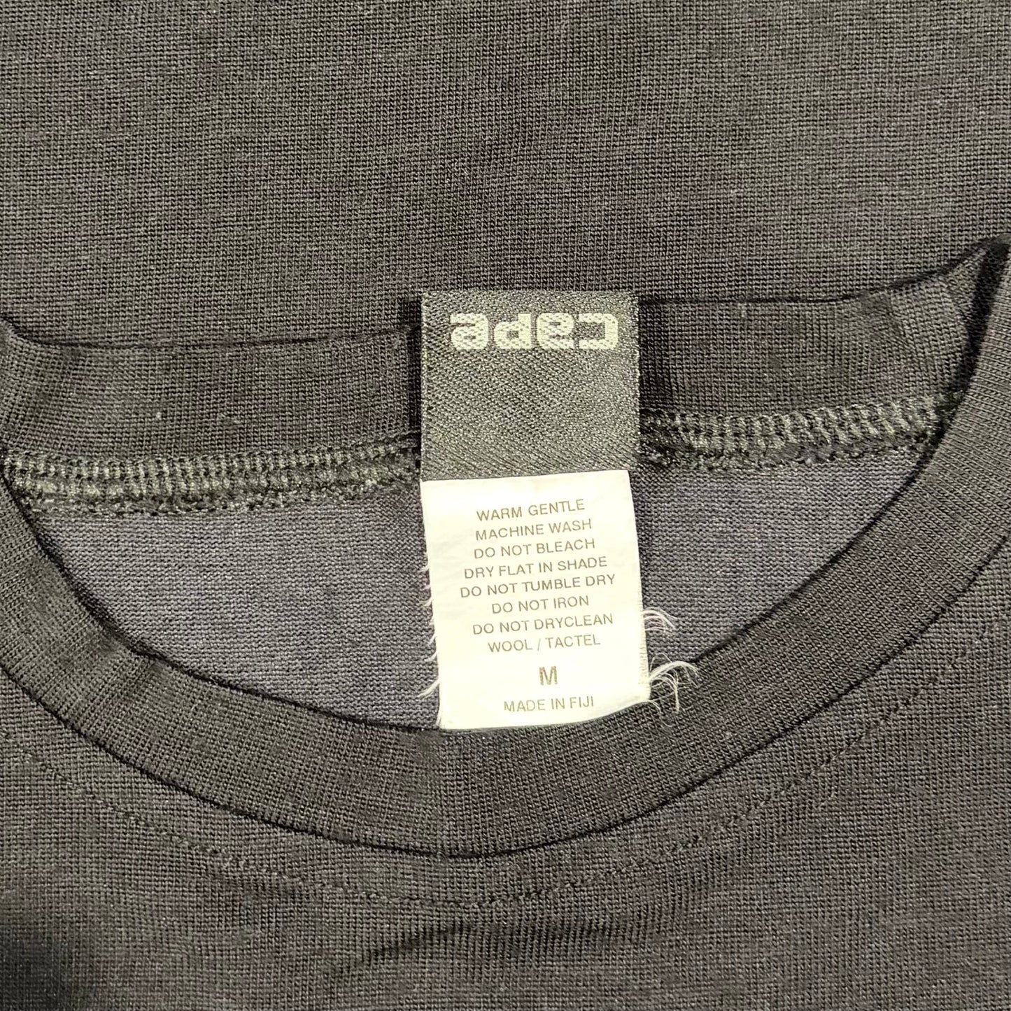 Cape Long Sleeve Thermal Base Layer Top with Thumb Loops- size M