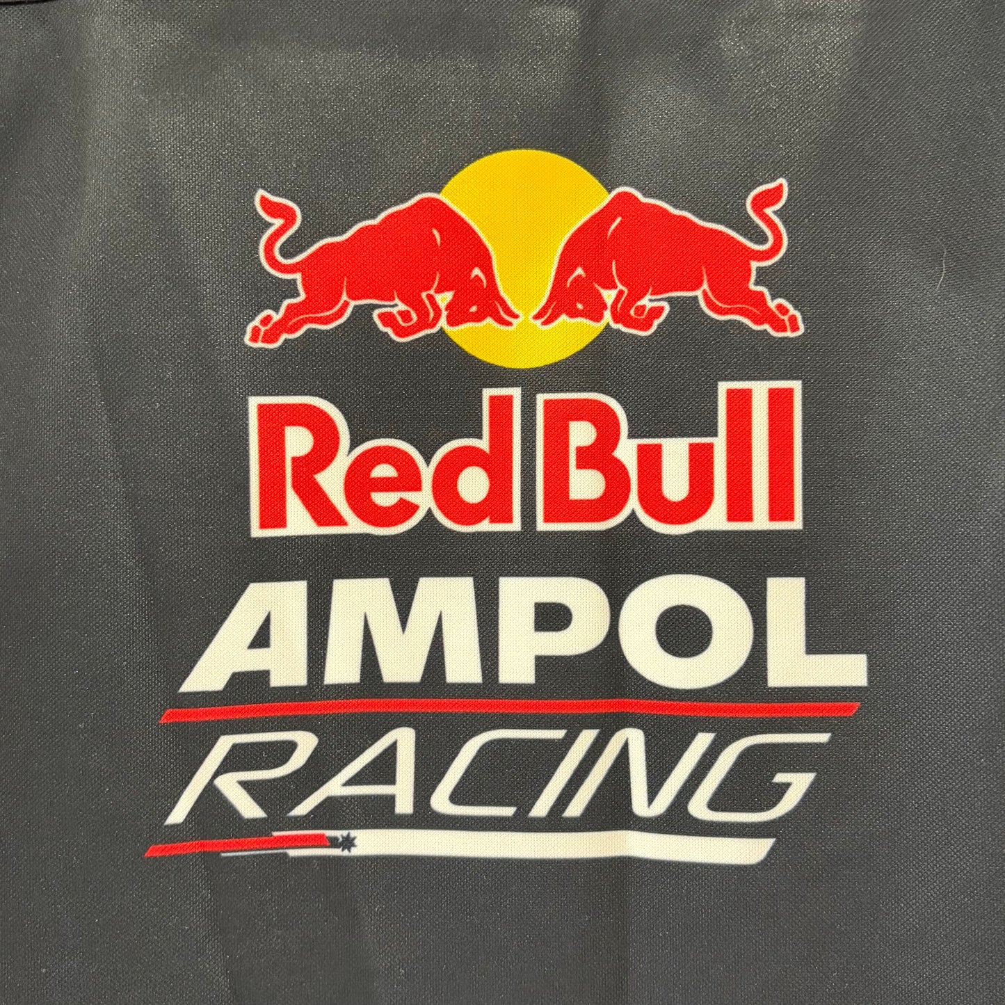 Red Bull Ampol Racing Youth Supercars Team Pullover Hoodie size 14