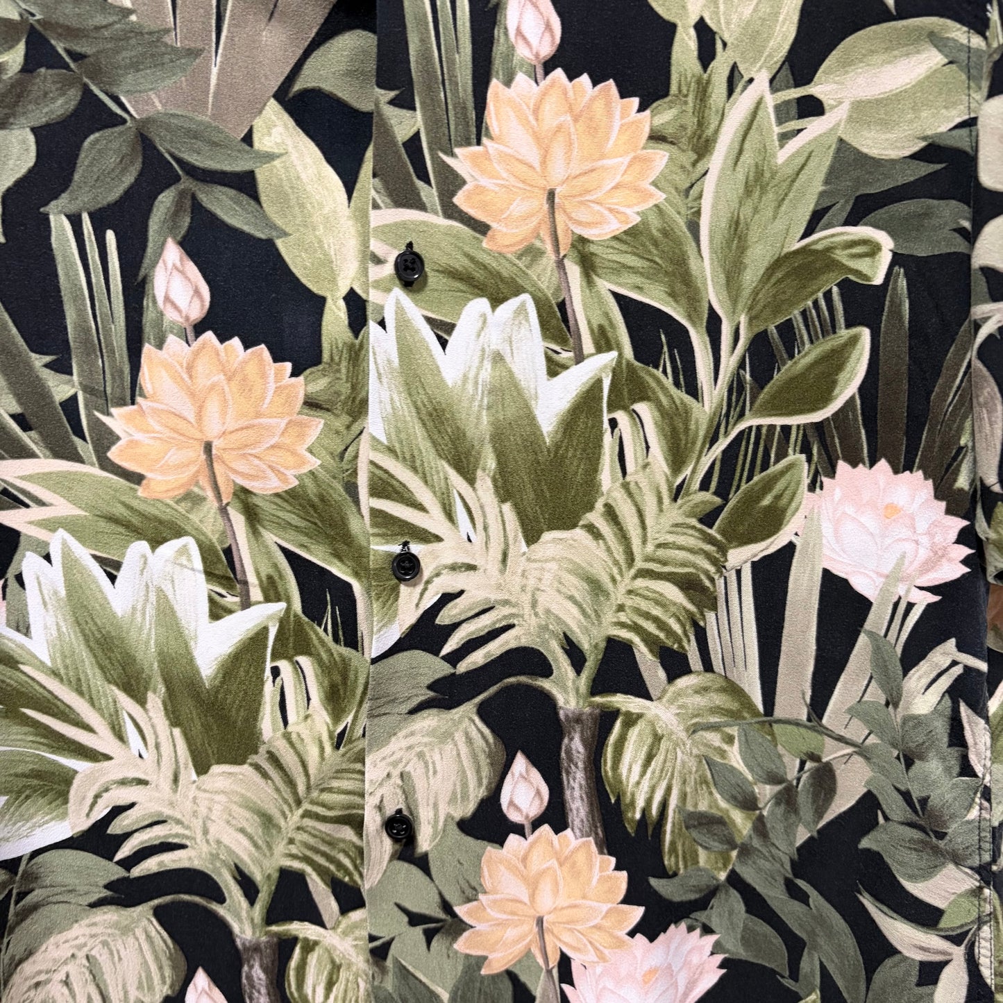 H&M Men's Regular Fit Short Sleeve Resort Shirt