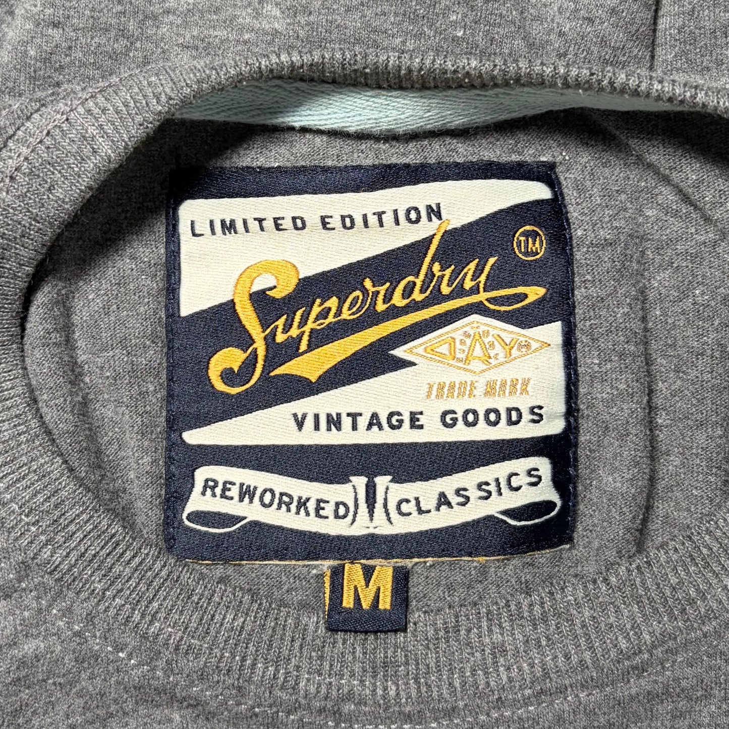 Superdry Men's T-shirts - Relaxed Fit - size Medium -Various Options