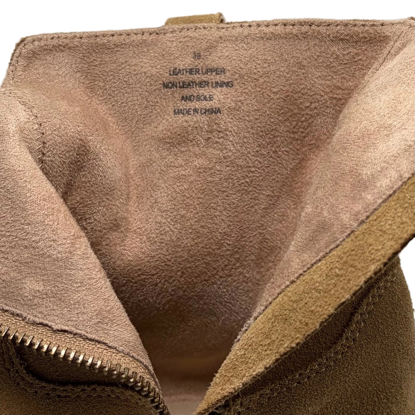 Country Road Girls Tan Leather Pull On Ankle Boots size 35 (AU2.5)