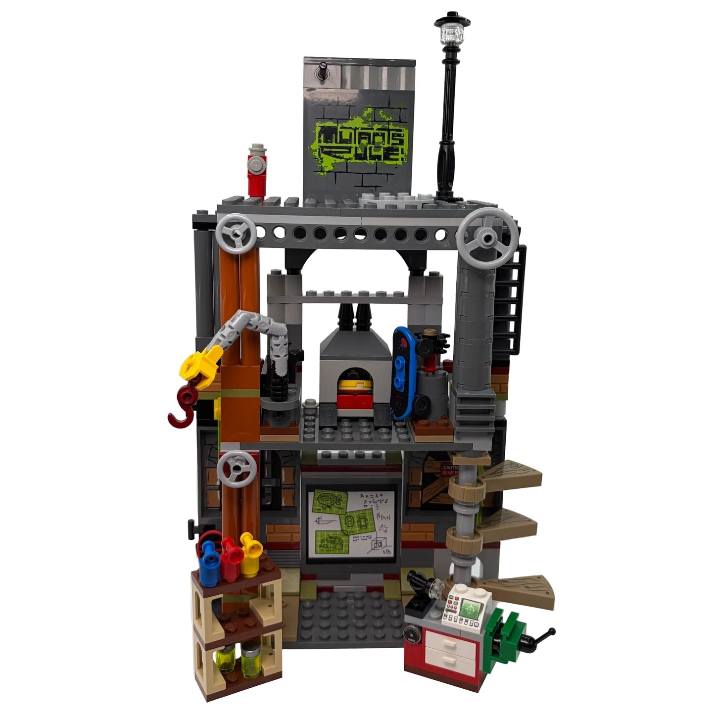 LEGO 79103 TMNT Turtle Lair Attack