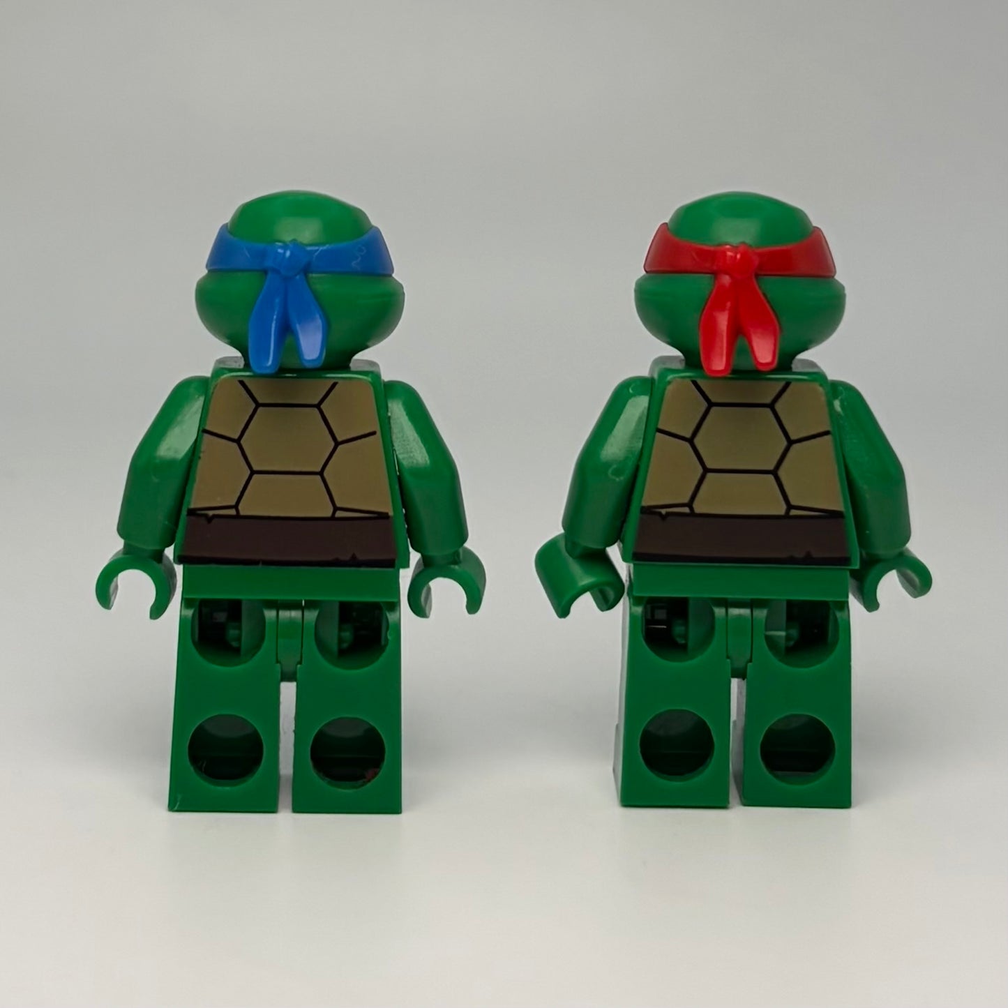 LEGO 79103 TMNT Turtle Lair Attack