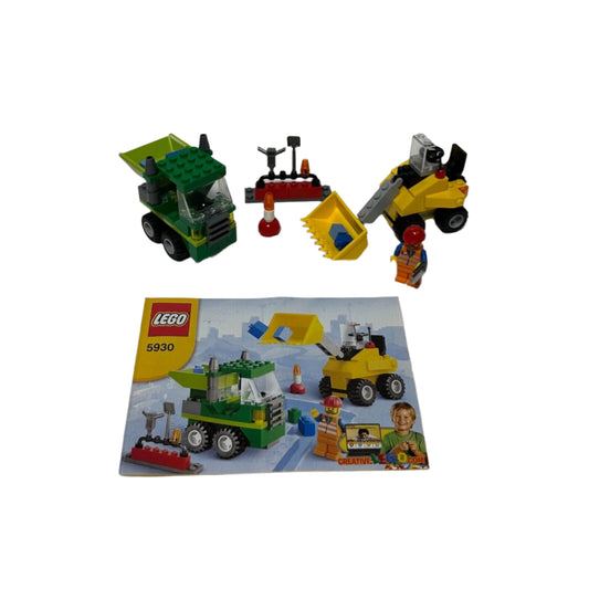 LEGO 5930 Road Construction Building Set
